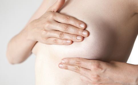 哺乳女性引发乳腺炎是什么原因